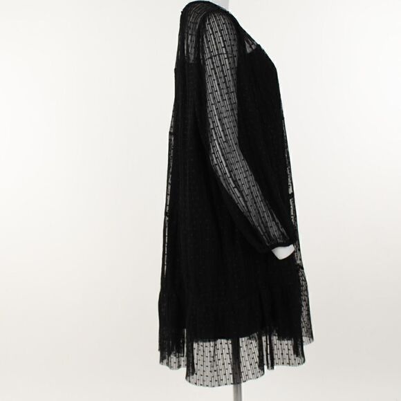 Riley & Rae Tiered Textured Dress - Picture 5 of 5